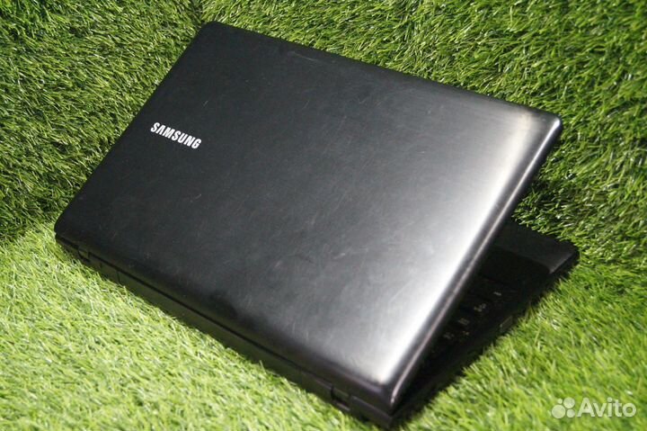 Для учебы и работы Samsung 2 ядра/4 гига