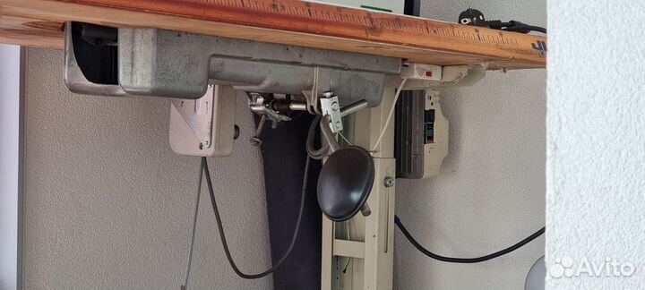 Промышленная швейная машинка zoje