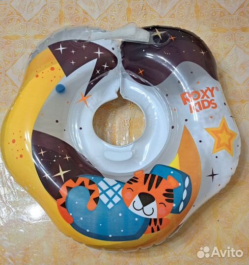 Круг на шею для купания