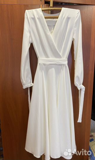 Вечернее выпускное платье 42 размер