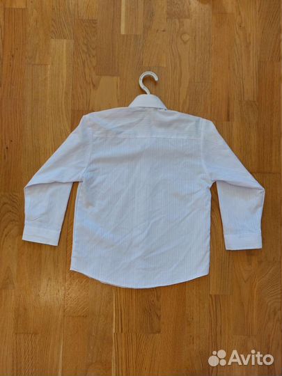 Новая белая рубашка для мальчика 104