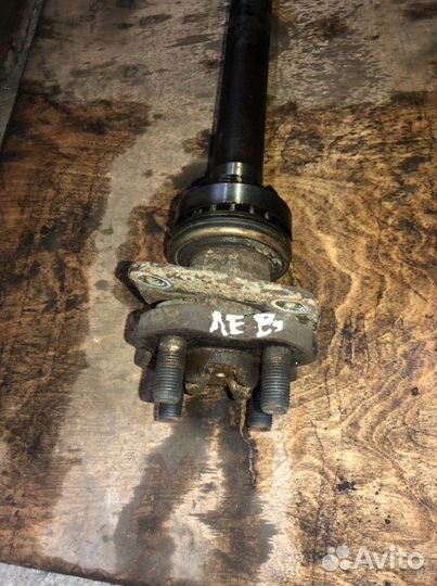 Полуось задняя правая,левая Kia-Киа Sportage 1994