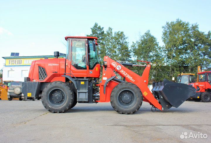 Фронтальный погрузчик Redstar 2300GT, 2023