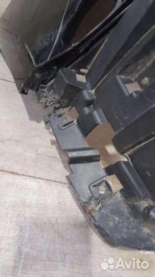 Бампер задний под парктроники Land Rover Sport С