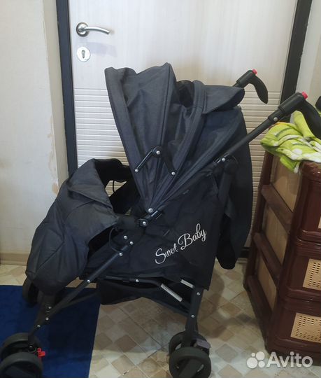 Прогулочная коляска Б/У. Есть чехол на ноги