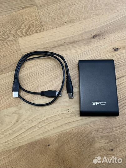 Жесткий диск 1тб внешний Silicon Power