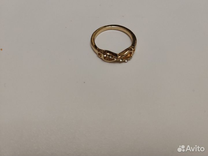 Бижутерия золотистая пакетом