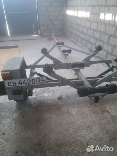 Прицеп лодочный Вектор лав 81014