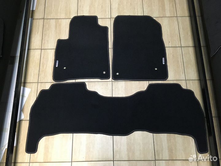 Ковры велюр для Toyota LC200 дорестайлинг