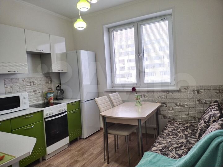 2-к. квартира, 56 м², 12/18 эт.