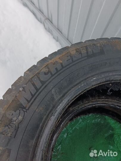 Michelin X-Ice 215/60 R16 99