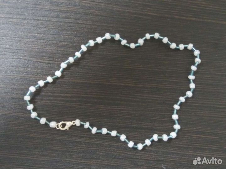 Ожерелье из бисера