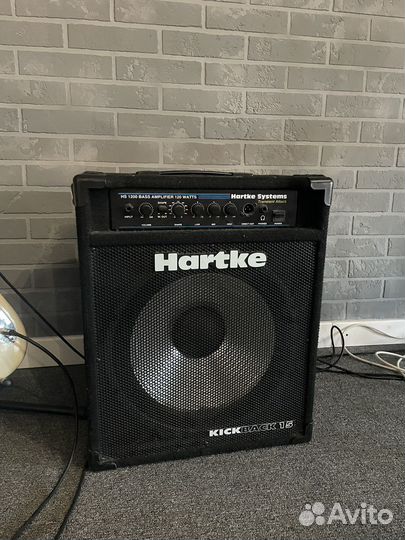 Басовый комбоусилитель Hartke Kickback