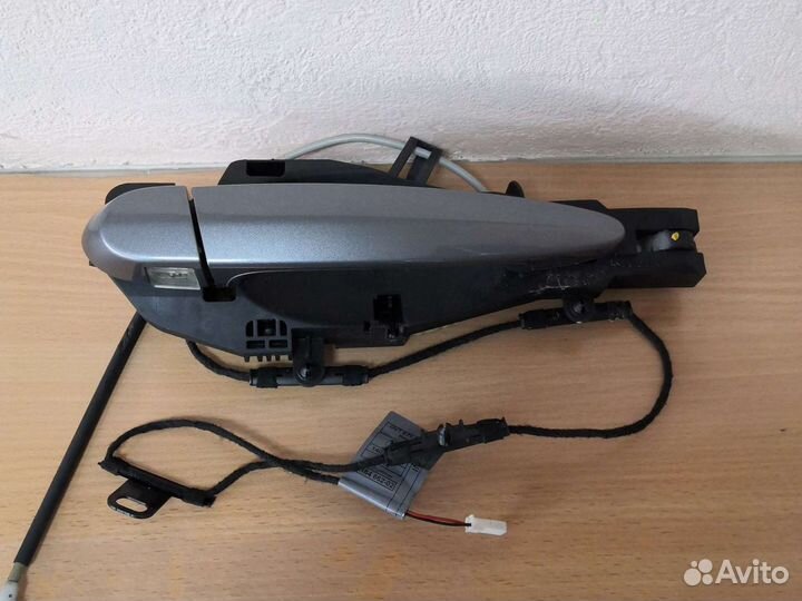 Ручка двери правая BMW X5 E70 задняя правая