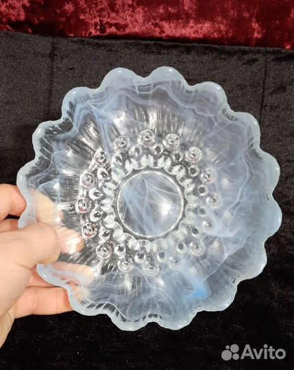 Конфетница дымчатое стекло, возможно СССР