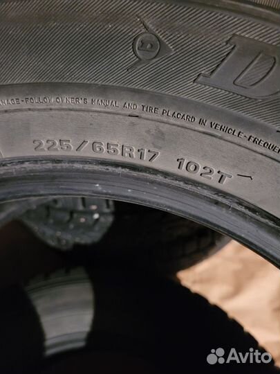 Dunlop SP Winter Ice 01 225/65 R17 102T