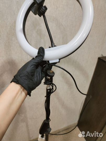 Кольцевая лампа со штативом