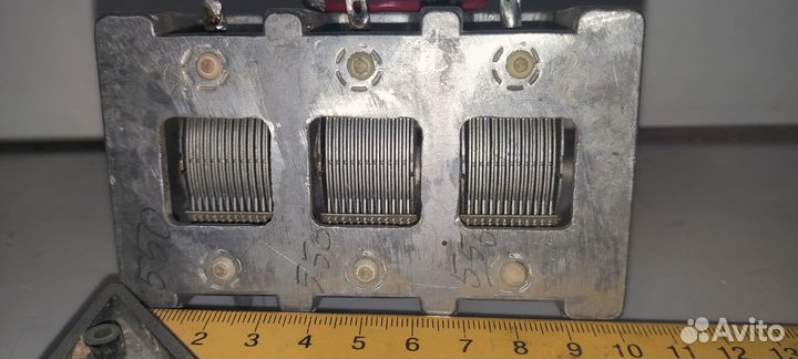 Конденсатор переменной ёмкости 3х550пф