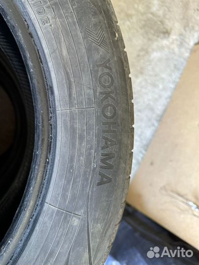 Yokohama BluEarth AE50 235/55 R18