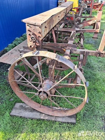 Сеялка Красная Звезда СЗТ-3.6А, 1990