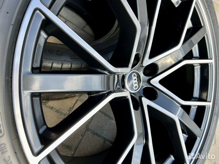 Колеса Audi Q8 SQ8 RSQ8 R22 новые оригинал