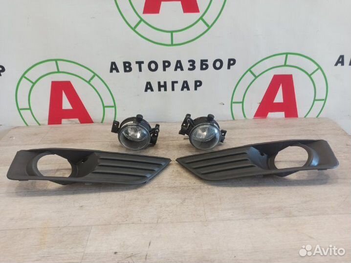 Фара противотуманная передняя Ford Focus kkda 1.8