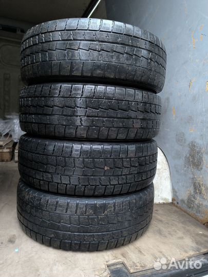 Dunlop Winter Maxx 205/65 R16