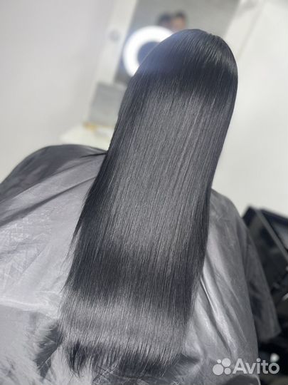 Кератиновое выпрямление волос