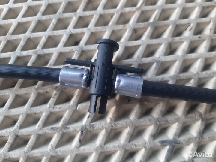 Mercedes Sprinter W906 OM646 Шланг Обратки