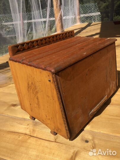 Хлебница деревянная