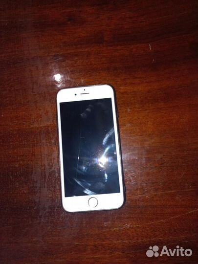 iPhone 6S, 32 ГБ