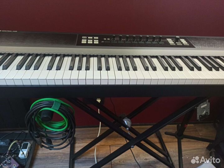 Миди клавиатура komplete kontrol s88 mk1