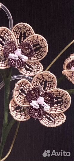 Орхидея из бисера
