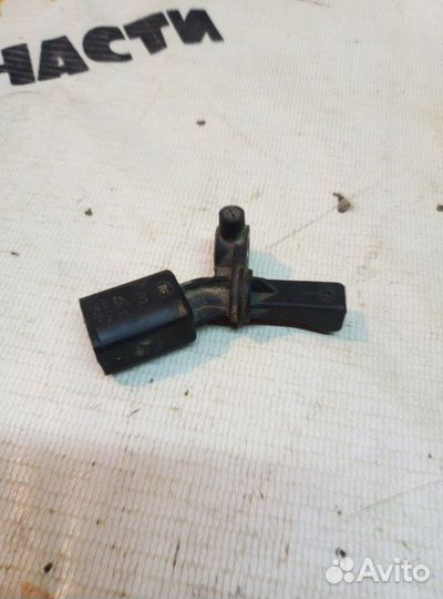 Датчик ABS задний Volkswagen Polo 5