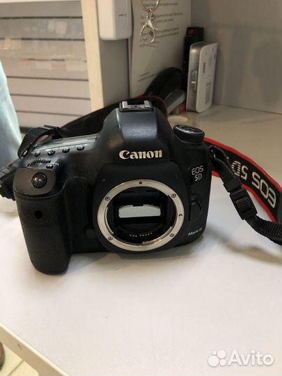Зеркальный фотоаппарат canon eos 5D mark 3