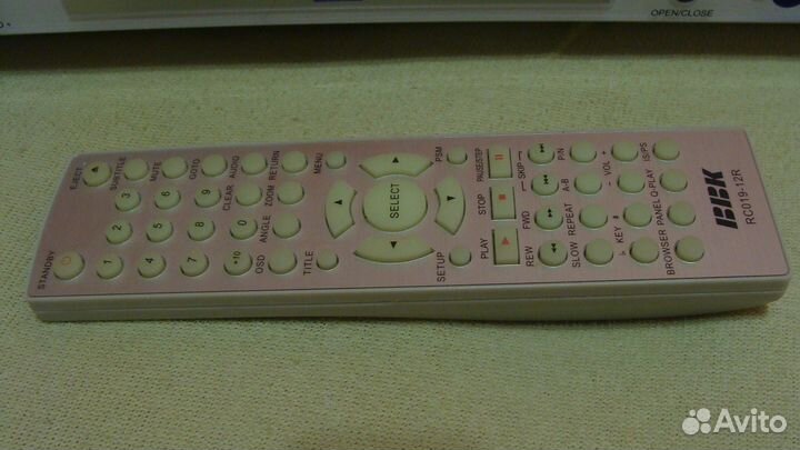 DVD Player (светится пульт)