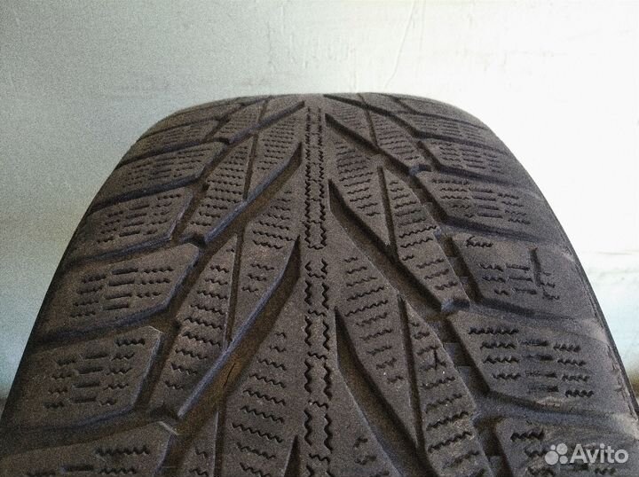 Nokian Tyres Hakkapeliitta R2 235/65 R17