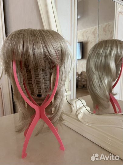 Парик женский