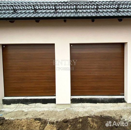 Ворота гаражные секционные