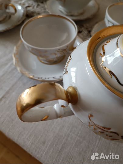 Сервиз чайный «Золотая Роза»Дулево