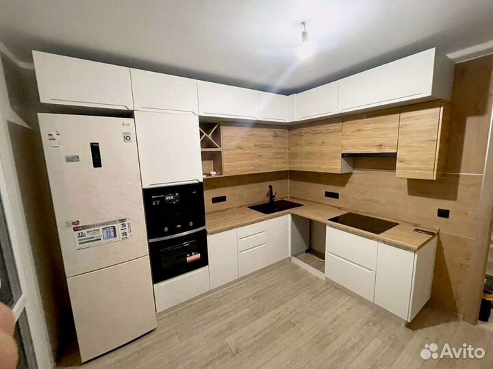 Кухня новая