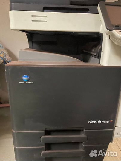 Принтер Konica Minolta Bizhub c220