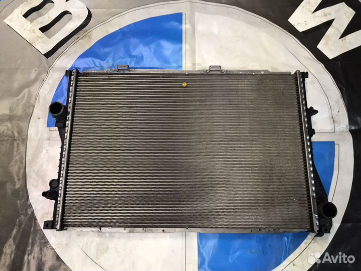 Радиатор BMW e38 M60 M73