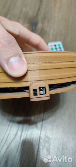 Беспроводная вращающийся подставка с пультом