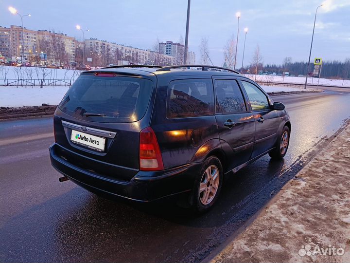 Ford Focus 1.8 МТ, 2004, 325 325 км