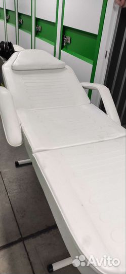 Кушетка косметологическая