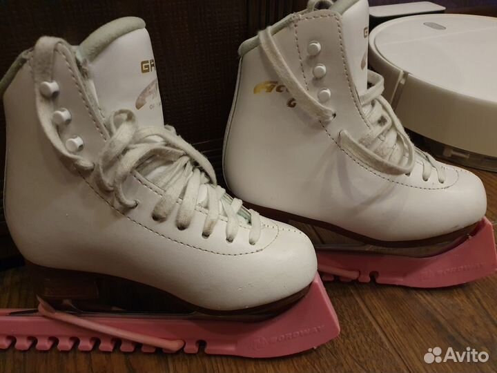 Коньки фигурные