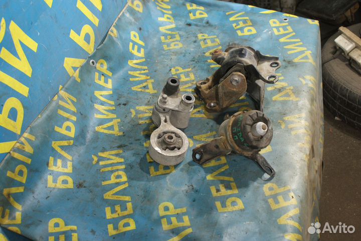 Кронштейн опора двс кпп Mazda 6 GH