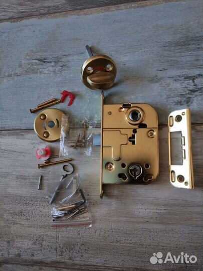 Замки дверные врезные