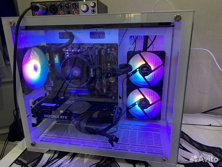 Корпус для пк аквариум белый